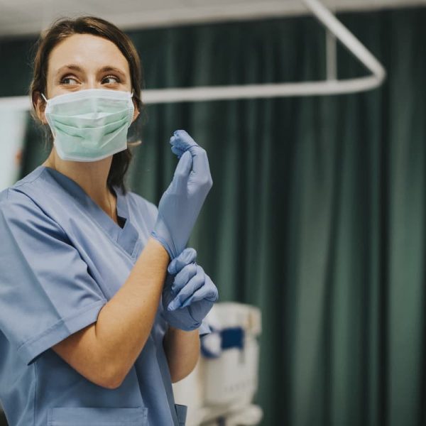 doctor with mask and gloves